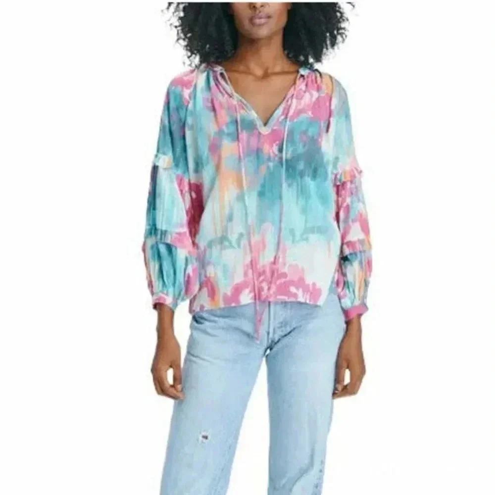 LOVE THE LABEL Lucette Top in Rosie Blue / Size Small /